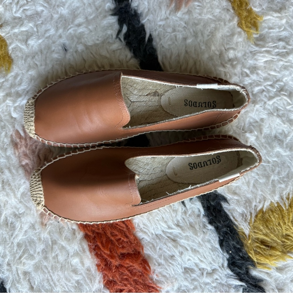 Soludos Women's Tan Espadrilles